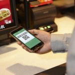 中国移动支付市场支付宝和微信达93%份额