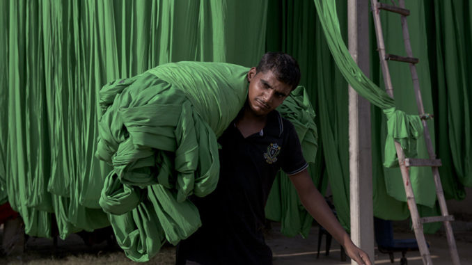 印度决定将300多种纺织品关税税率提升一倍