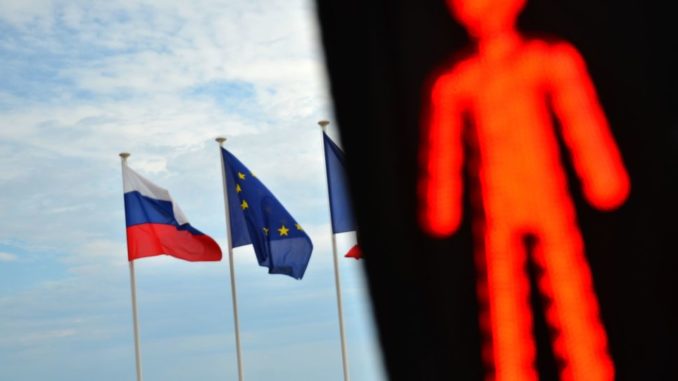 欧盟因对俄罗斯制裁损失达1000亿欧元
